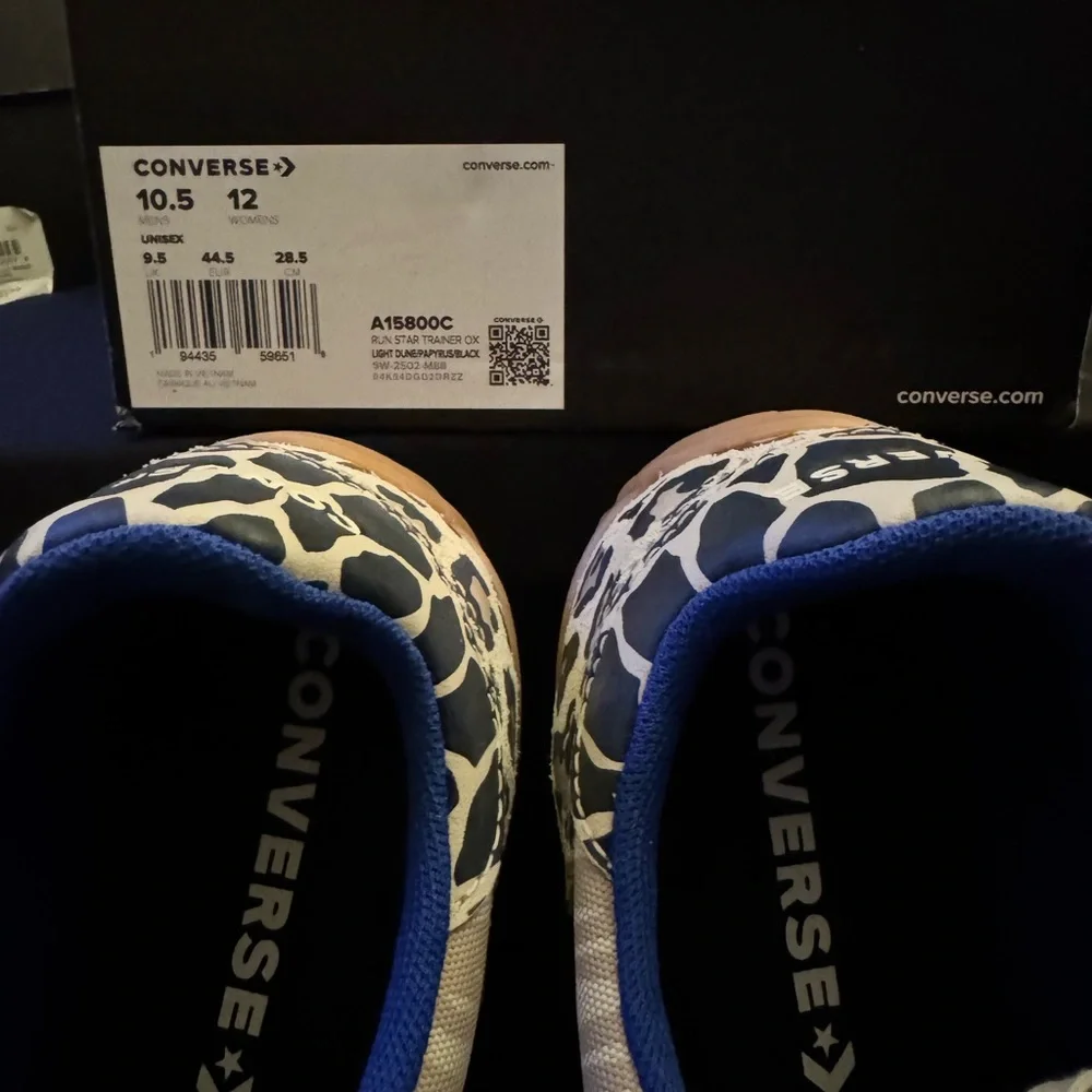 Converse Unisex Run Star Trainer Animals Print - Picture 9 of 11